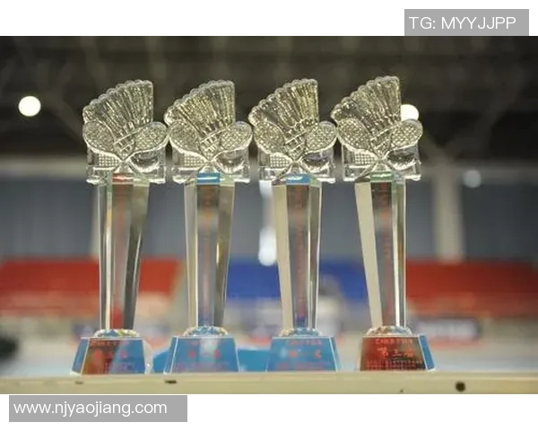 南京羽毛球队携手共进探索配合新模式引发热议