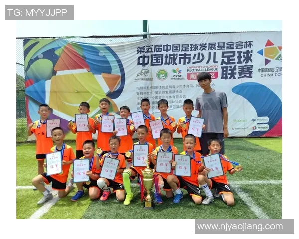 探索u8足球明星的成长之路与辉煌成就背后的故事 探索u8足球明星的成长之路与辉煌成就背后的故事