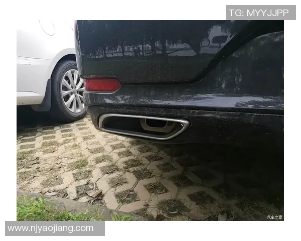 杭州羽毛球队选拔赛点评展现灵活性与团队协作的精彩瞬间 杭州羽毛球队选拔赛点评展现灵活性与团队协作的精彩瞬间