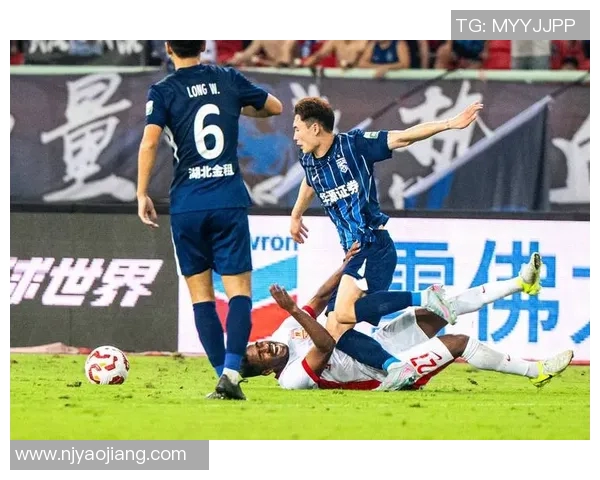 武汉足球队配合排名创新高展现团队实力与战术进步