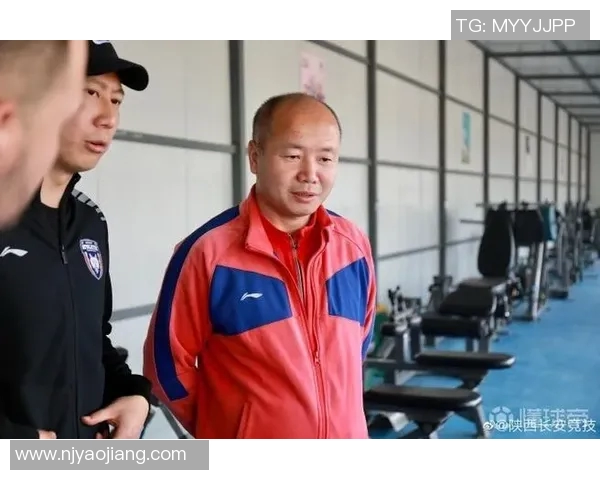 西安网球队实力引发热议球迷对选手表现和训练方式展开激烈讨论